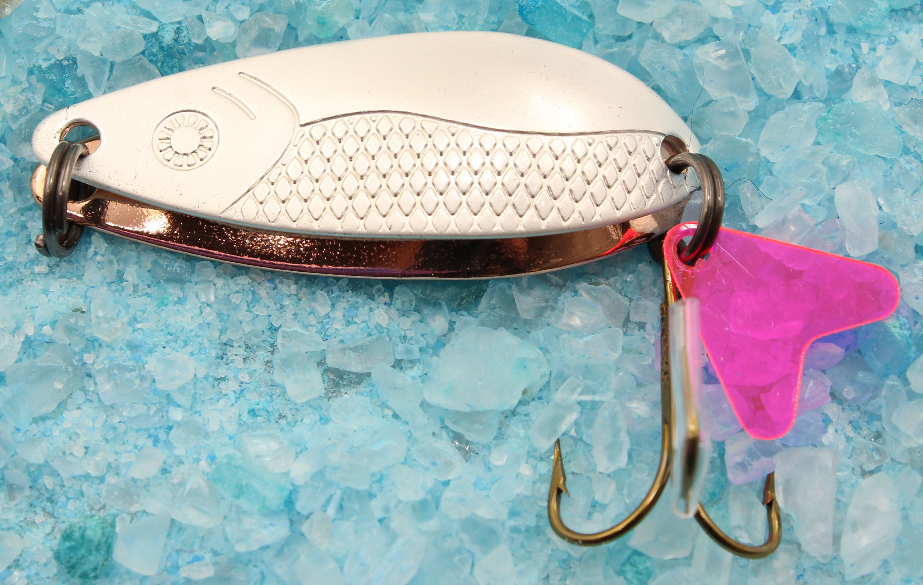 Worthy  Twin  1 размер 50 мм, вес 11 гр, цвет 09 (5 шт)