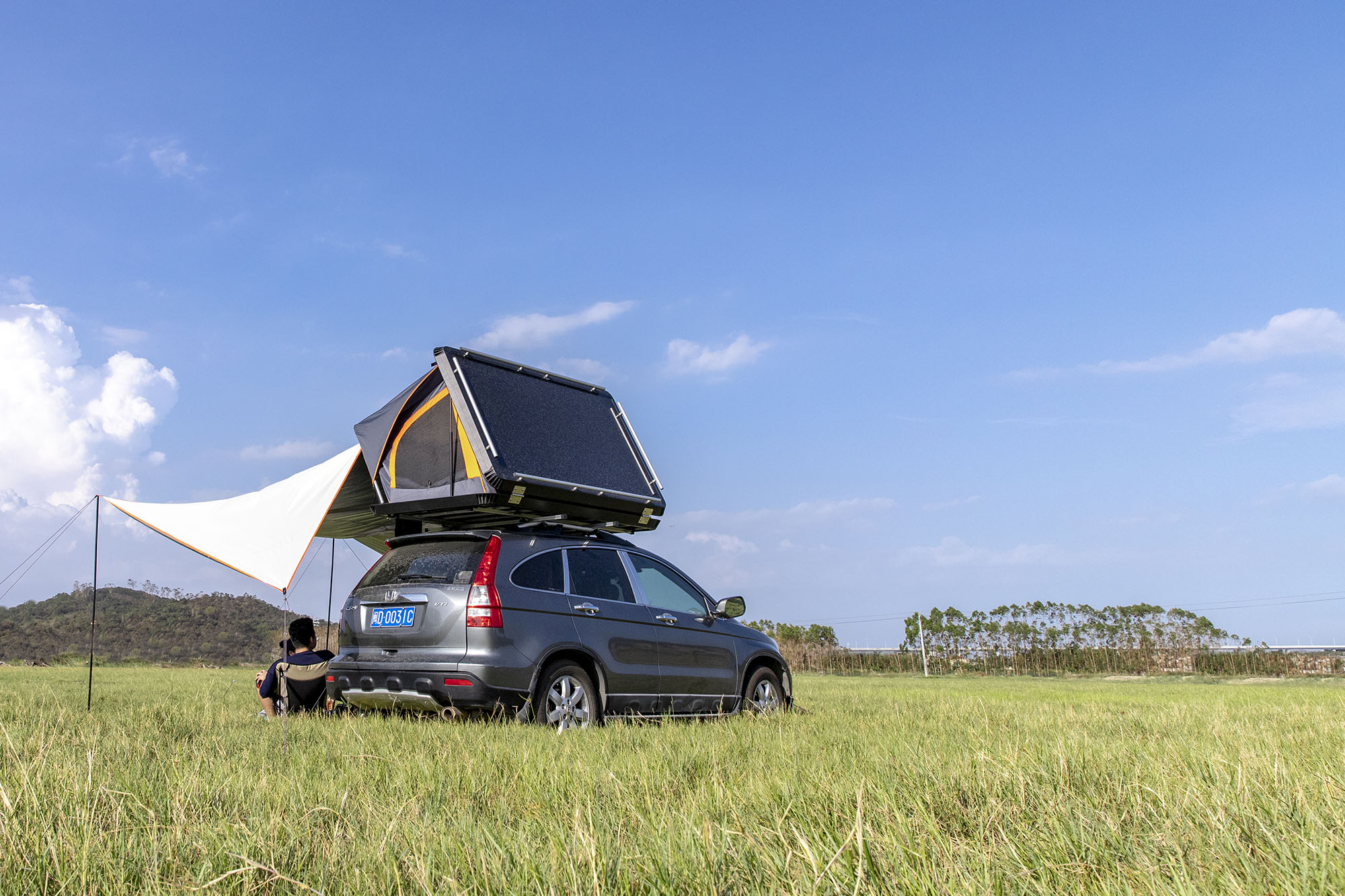 Палатка KYODA автомобильная T800, размер 205х125х115 см, 2 места Палатка KYODA автомобильная T800, размер 205х125х115 см, 2 места