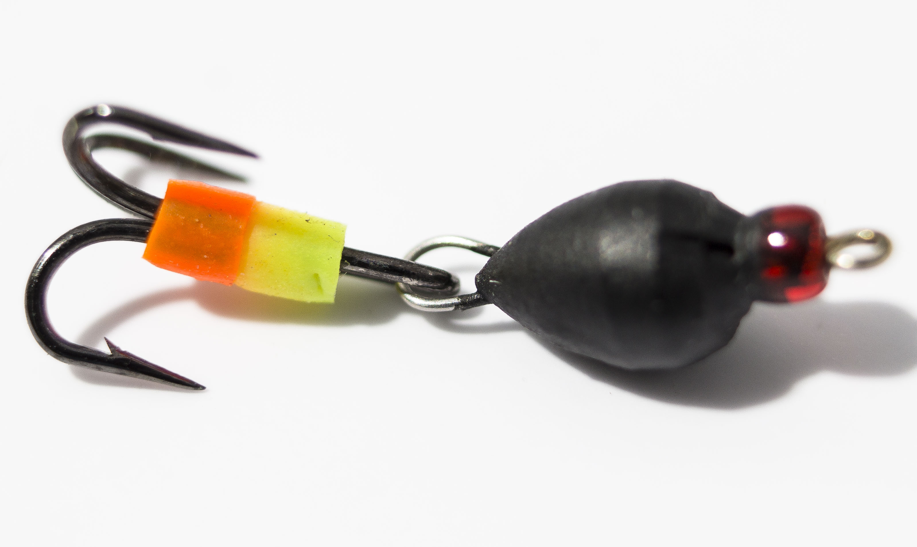 Дьявол черный, матовый, с подвесным тройником, 4,0 мм (15 шт)