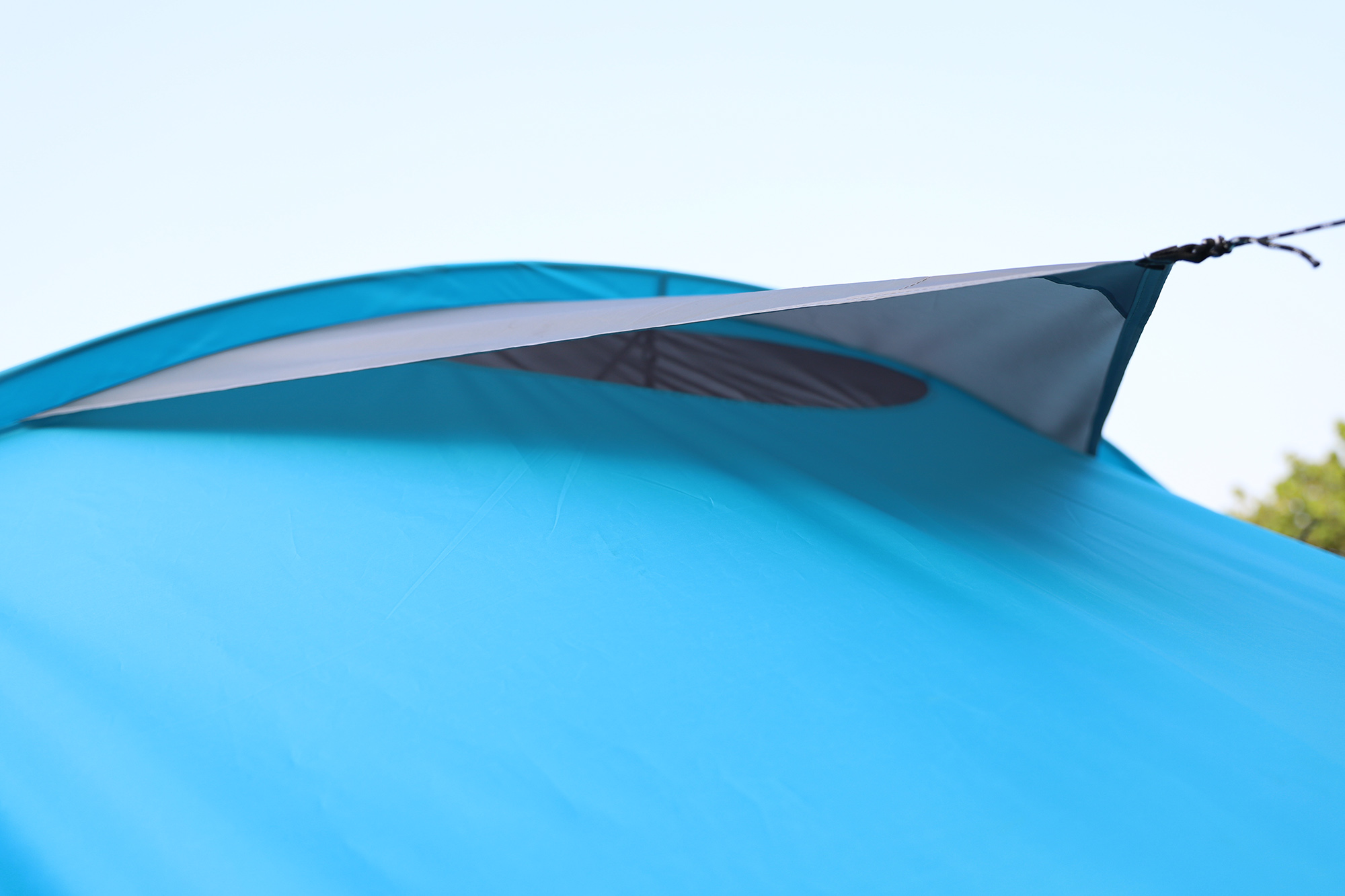 Палатка KYODA F042 размер 560 х 230 х 200 см, 6 мест Палатка KYODA F042 размер 560 х 230 х 200 см, 6 мест