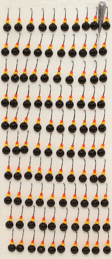 Мормышка литая с бисером (черная) "Шар ф4", 50 шт/упак