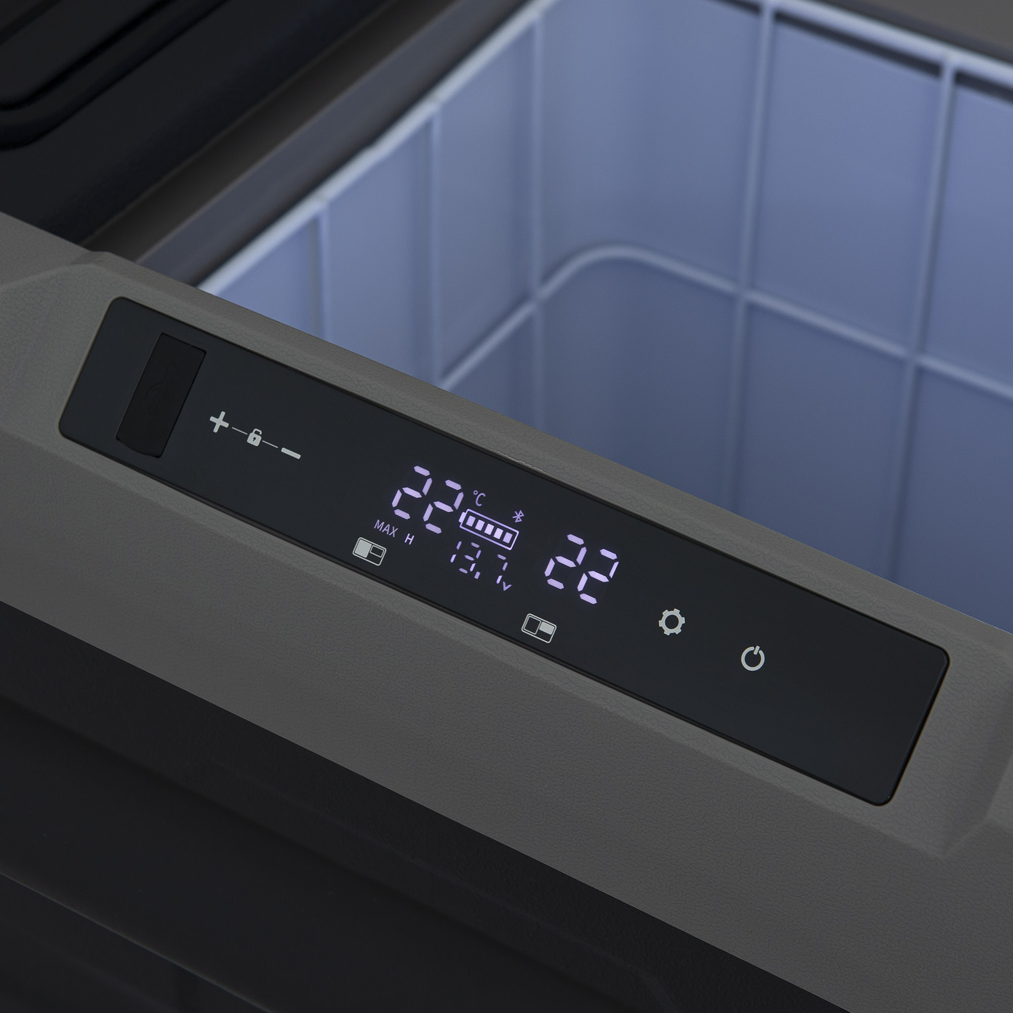 Автохолодильник Kyoda TW75WH-E NEW, двухкамерный, объем 75 л, вес 24 кг Автохолодильник Kyoda TW75WH-E NEW, двухкамерный, объем 75 л, вес 24 кг