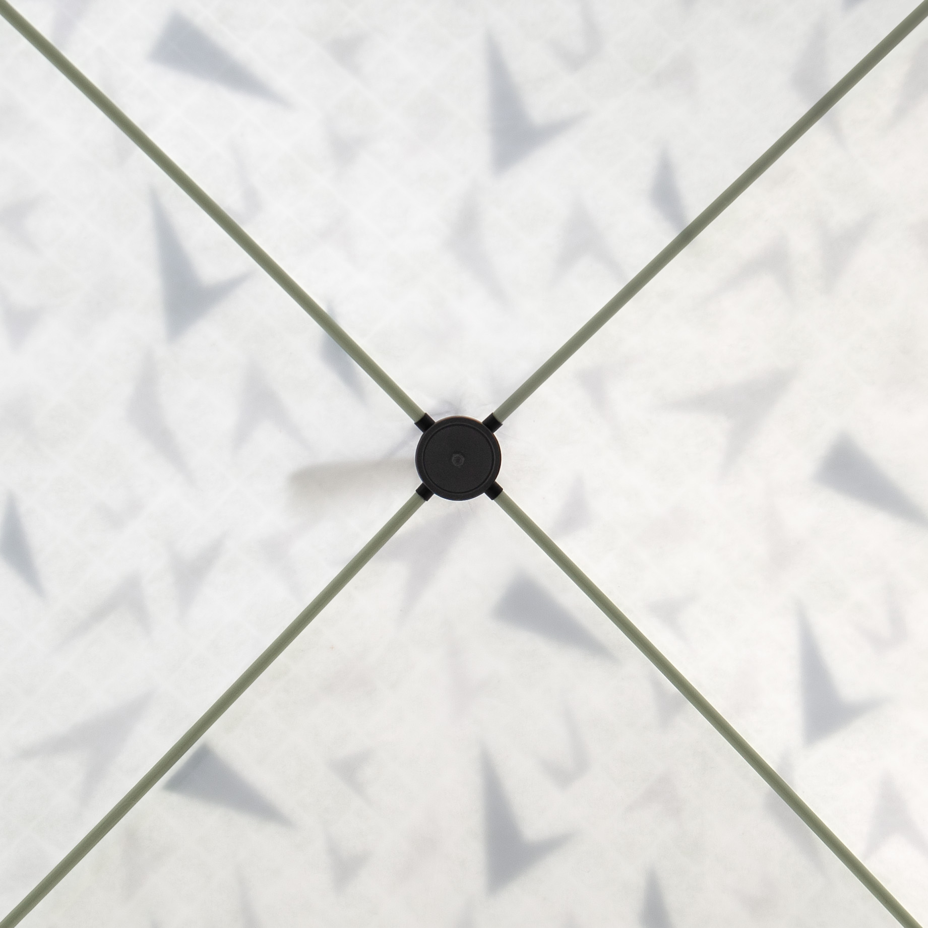 Палатка Куб "CONDOR" зимняя утепленная 2,2 х 2,2 х 2,15 белый камуфляж Палатка Куб "CONDOR" зимняя утепленная 2,2 х 2,2 х 2,15 белый камуфляж